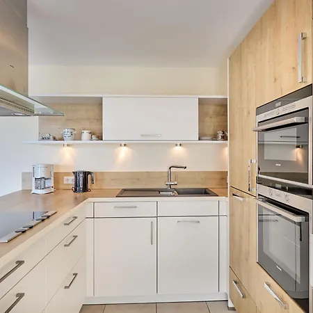 Nordico, 7 *